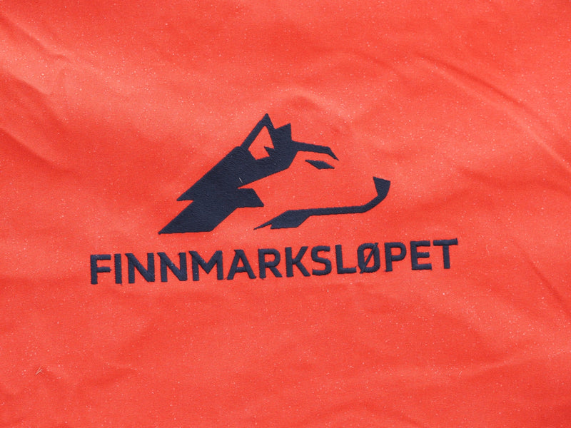 Last inn bildet i gallerivisningen, Brodering - logo og tekst
