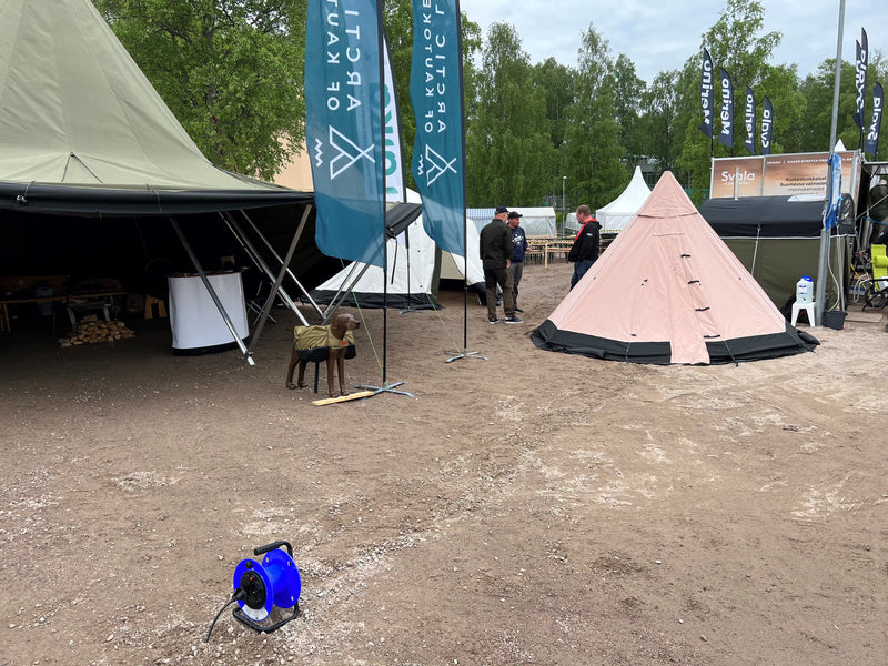 Last inn bildet i gallerivisningen, Venor Storlavvo 13 meter - verdens største lavvo
